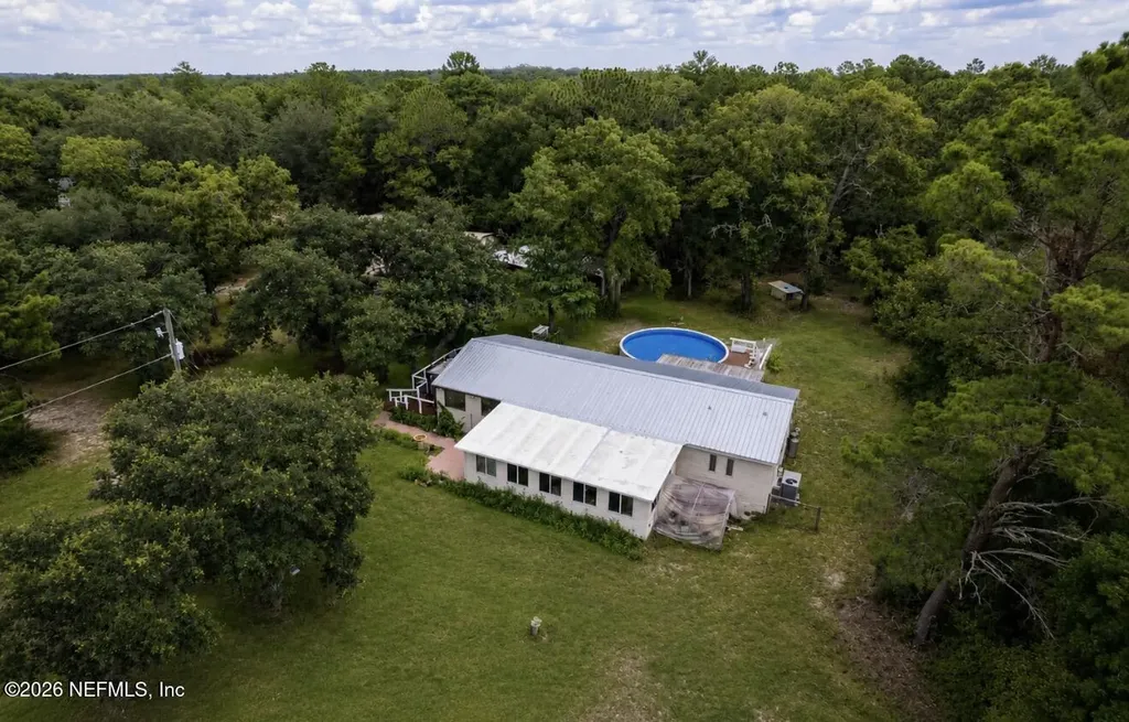 185 Kingfish Road Pomona Park FL 32181