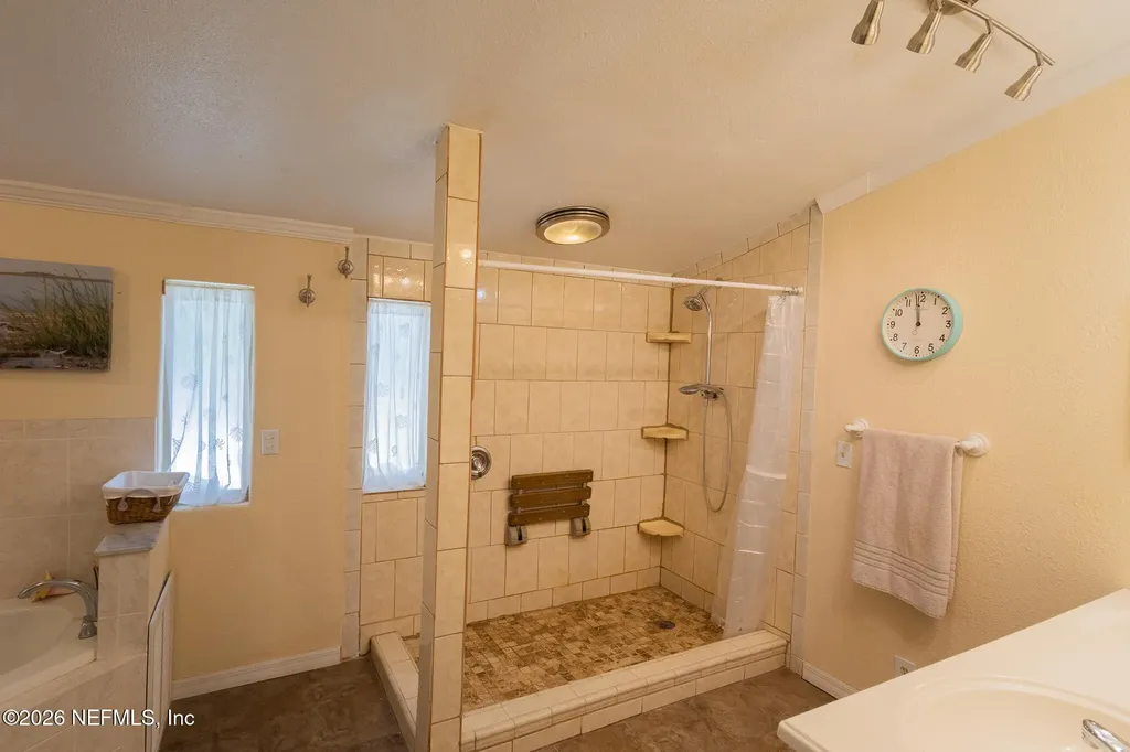 185 Kingfish Road Pomona Park FL 32181
