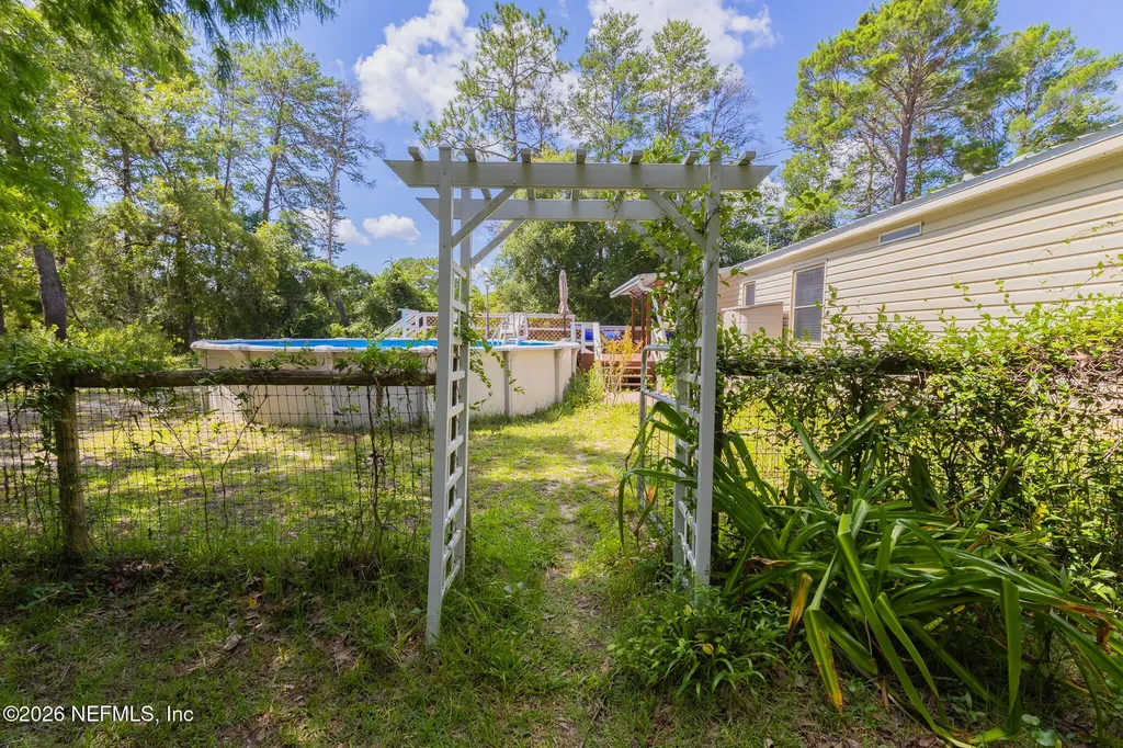 185 Kingfish Road Pomona Park FL 32181