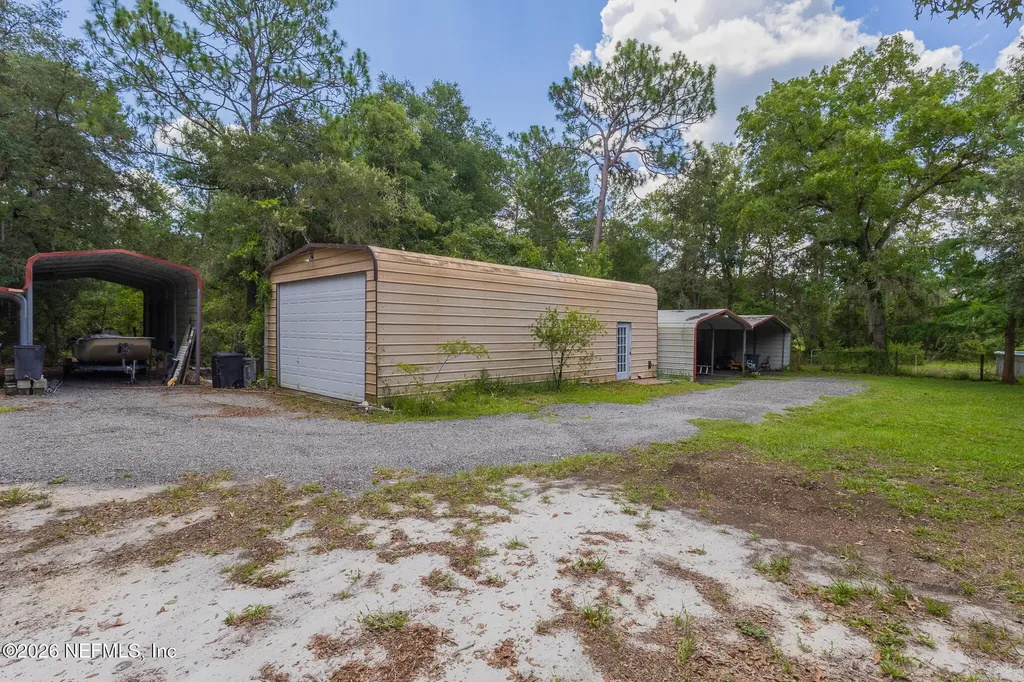 185 Kingfish Road Pomona Park FL 32181