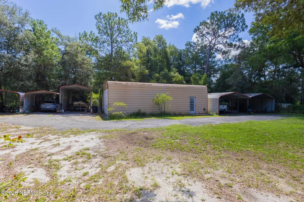 185 Kingfish Road Pomona Park FL 32181