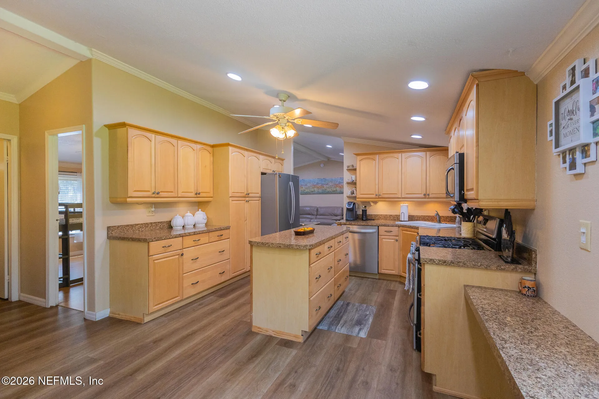 185 Kingfish Road Pomona Park FL 32181