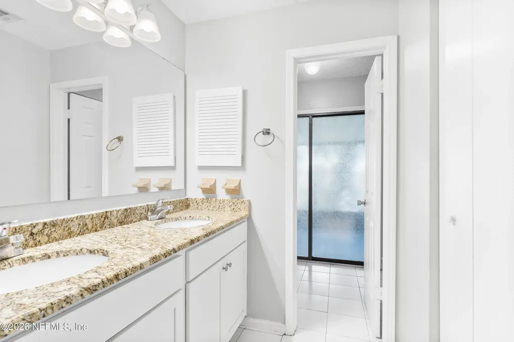 4466 Grassey Cay Lane Jacksonville FL 32224