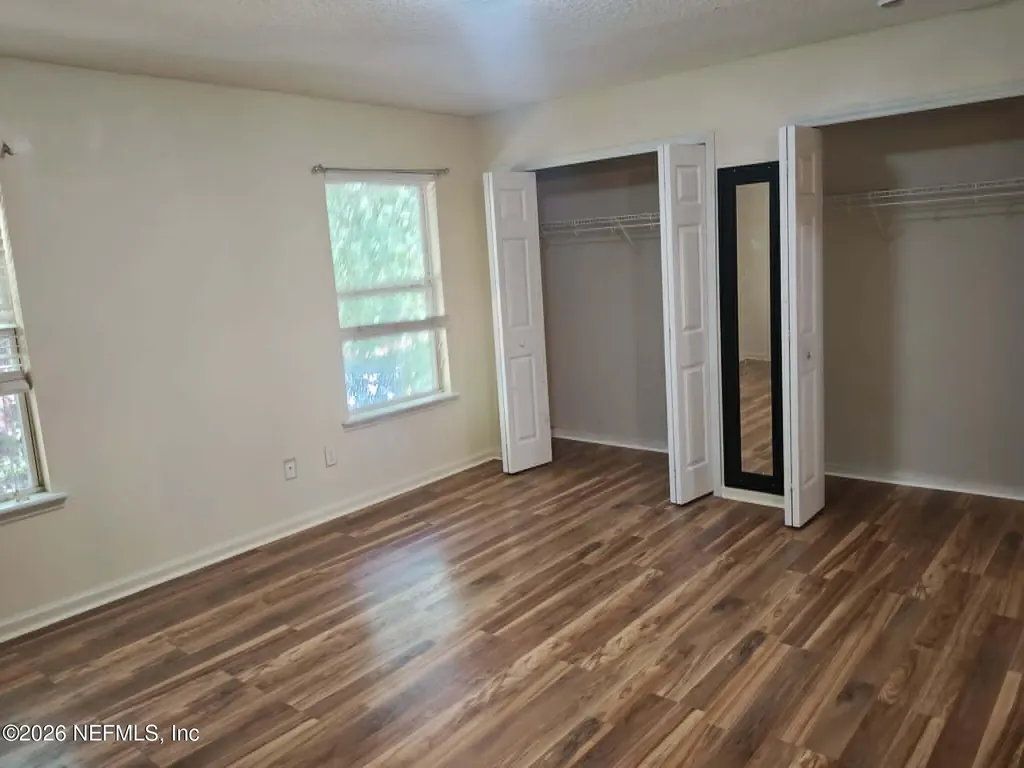 4665 Barnes Road Jacksonville FL 32207