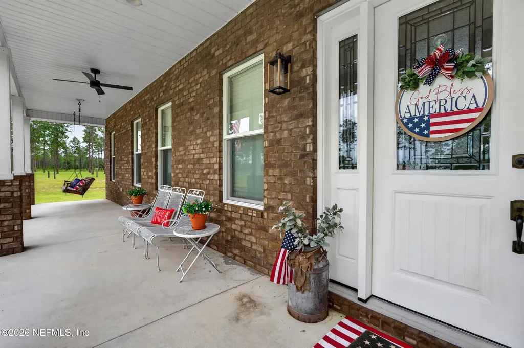 14157 Glen Farms Drive Glen St. Mary FL 32040