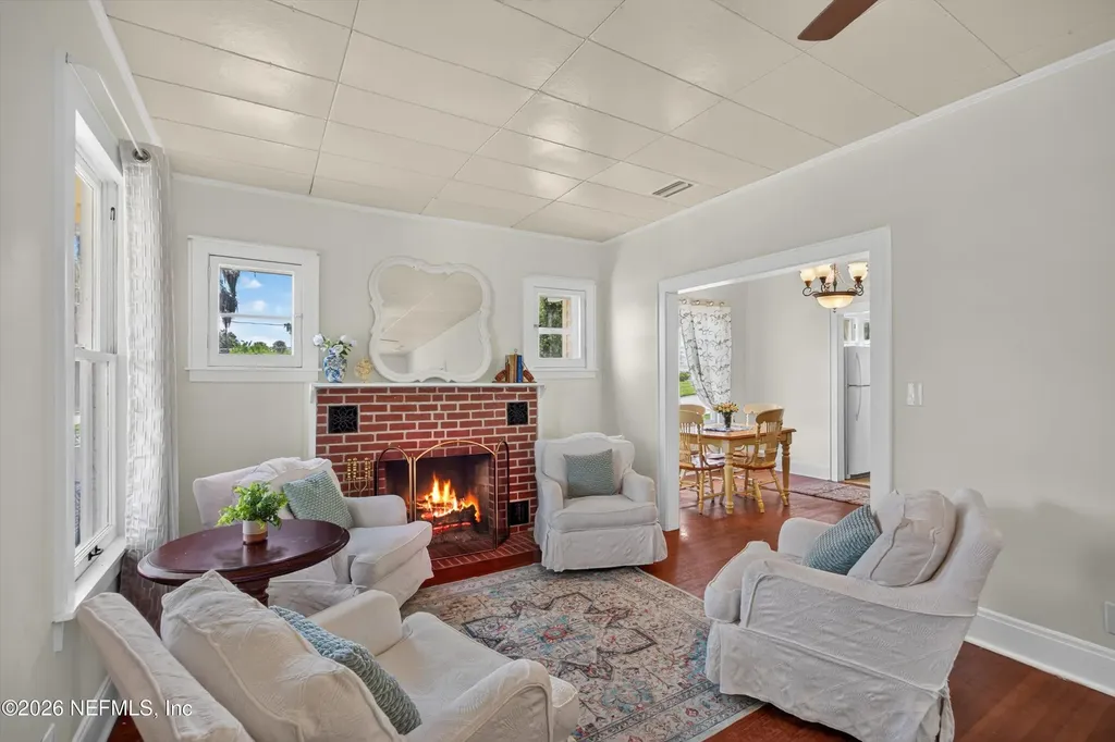 101 N Lake Street Crescent City FL 32112