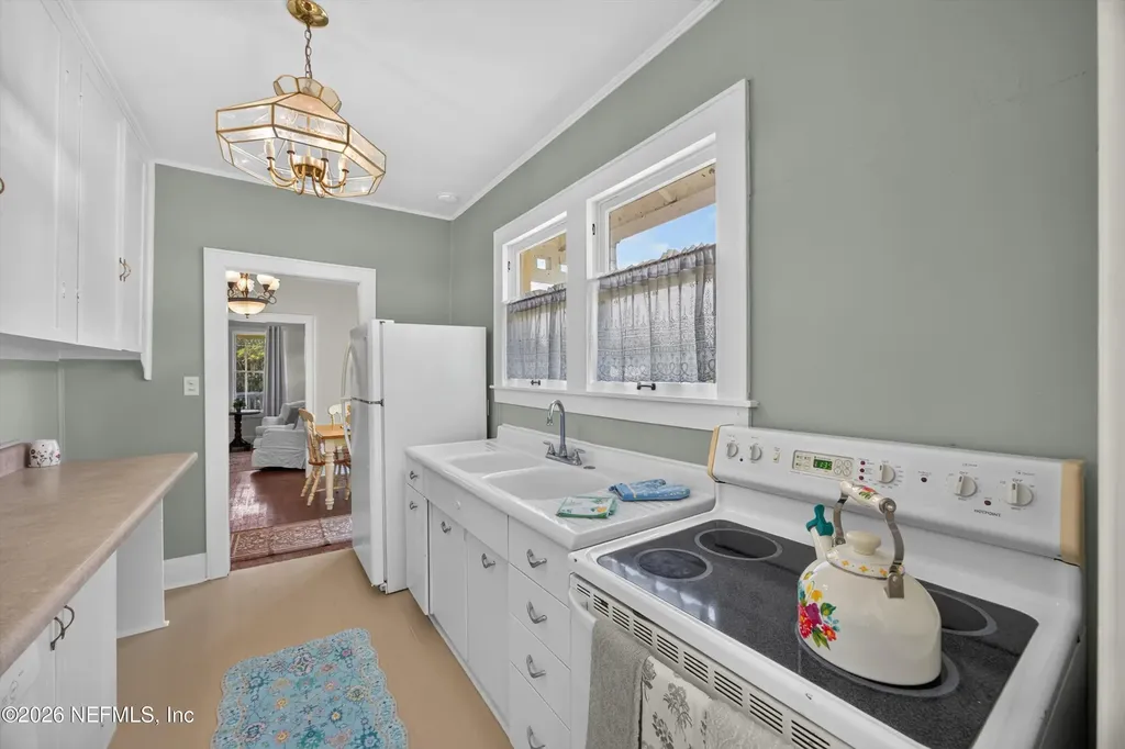 101 N Lake Street Crescent City FL 32112