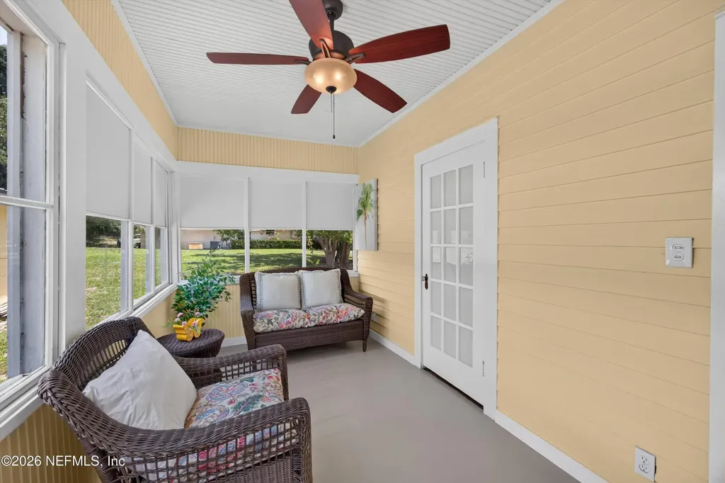 101 N Lake Street Crescent City FL 32112