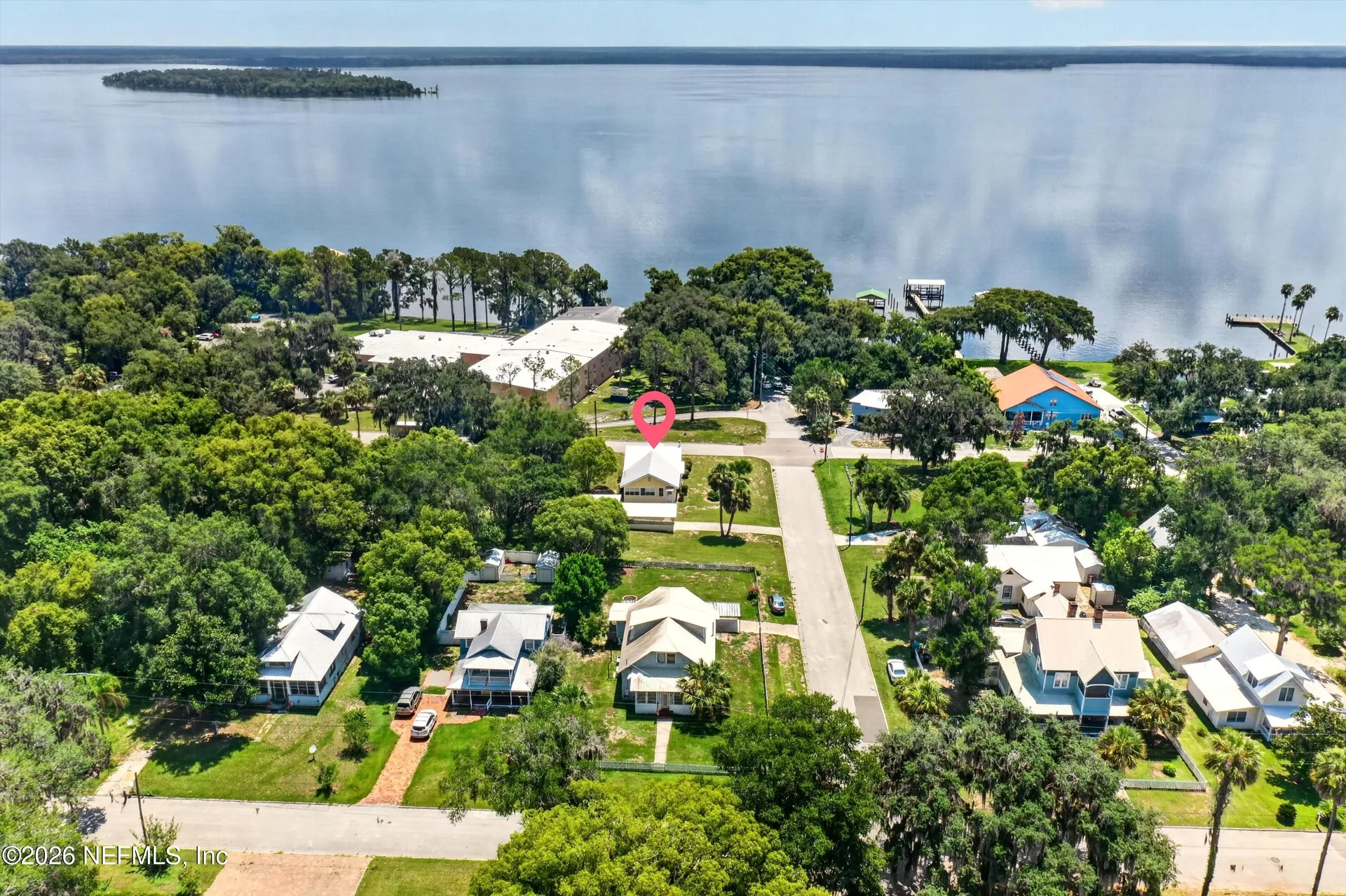 101 N Lake Street Crescent City FL 32112