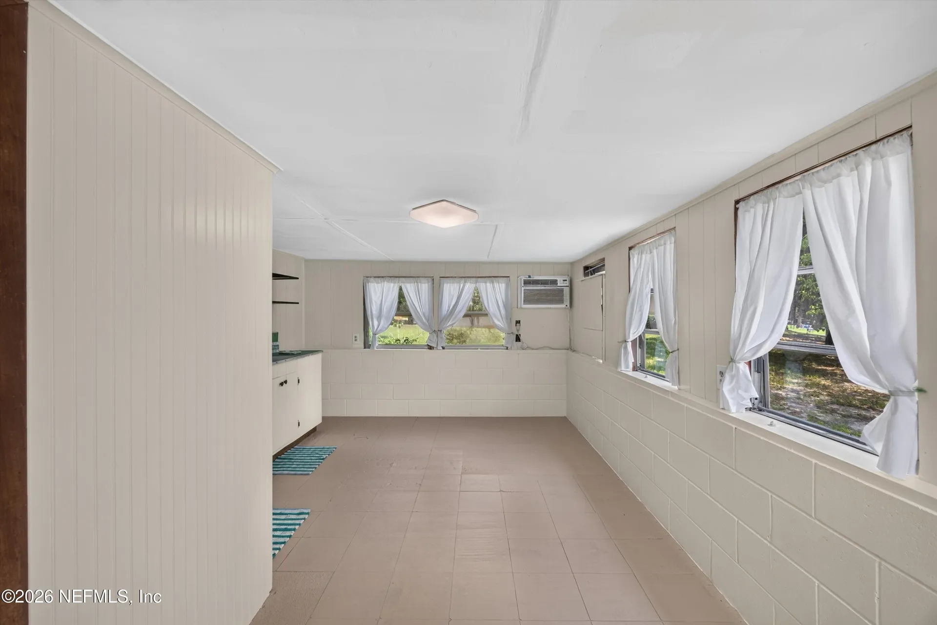 101 N Lake Street Crescent City FL 32112