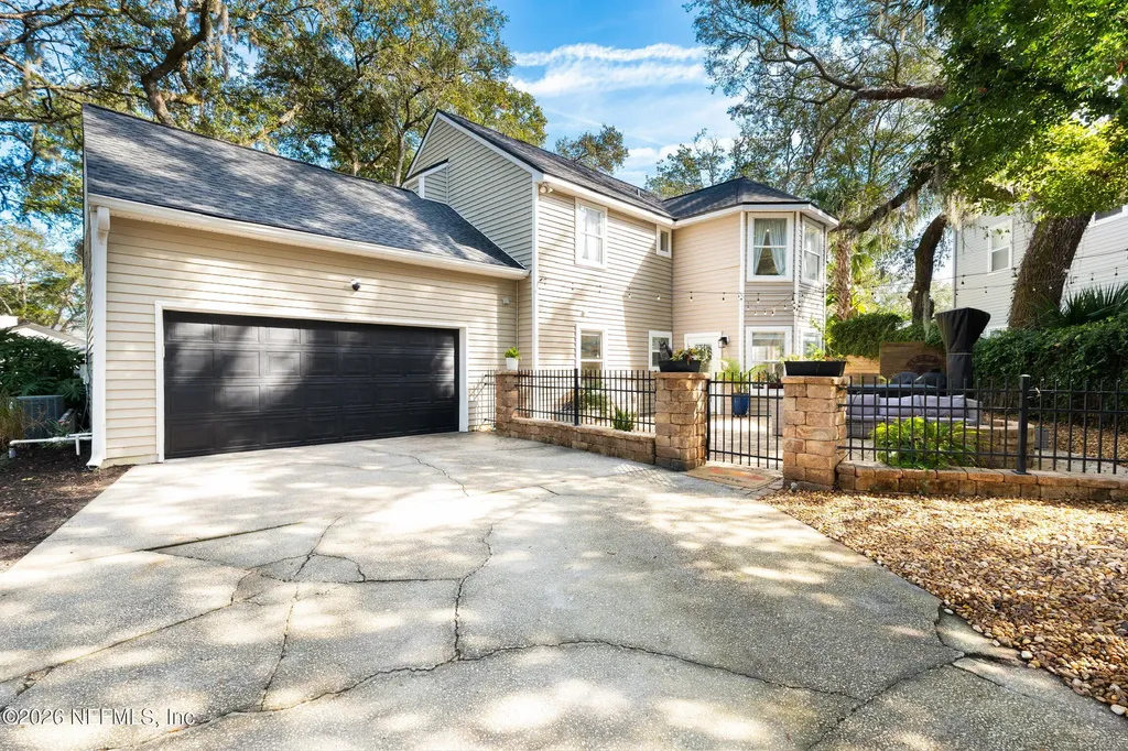 2280 Oak Forest Drive Jacksonville Beach FL 32250