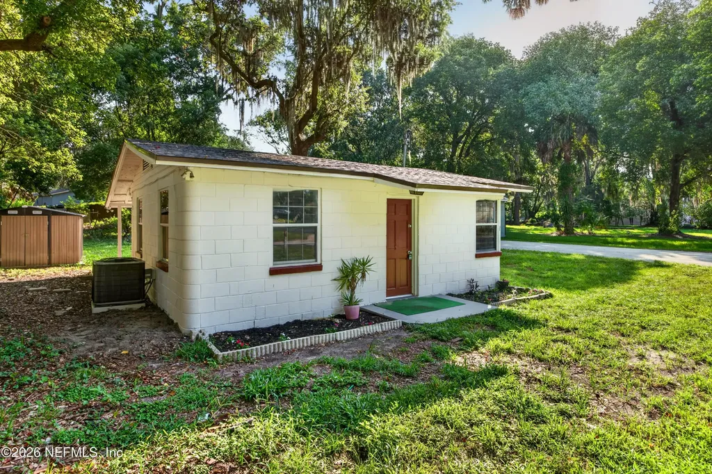 4951 Halls Drive Jacksonville FL 32207