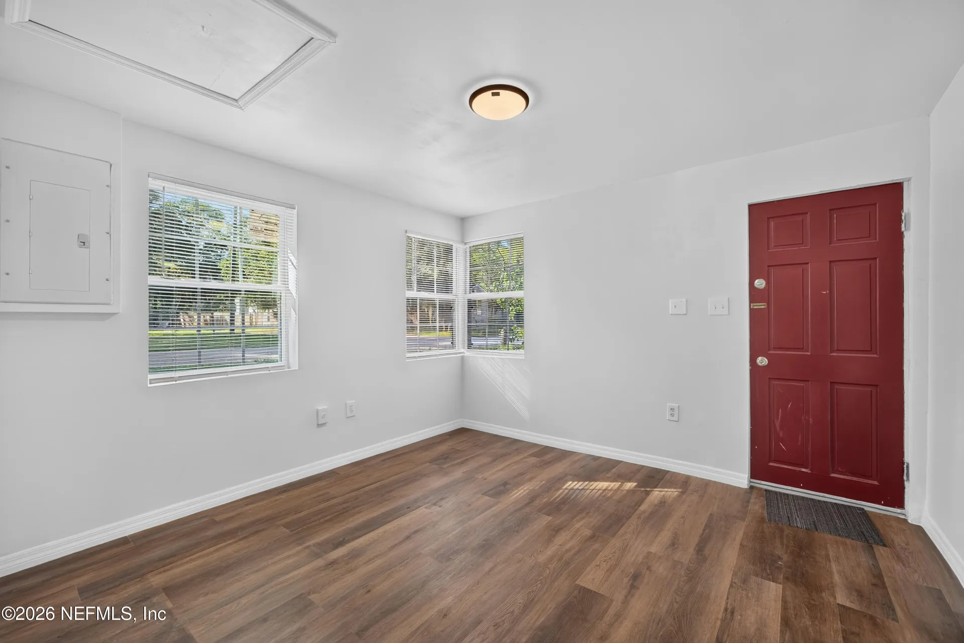 4951 Halls Drive Jacksonville FL 32207