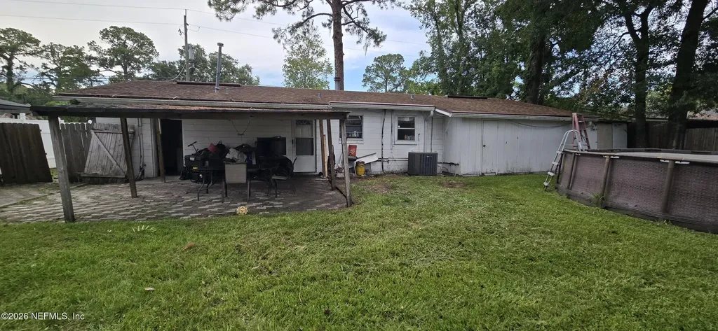 5540 Fargo Drive N Jacksonville FL 32207