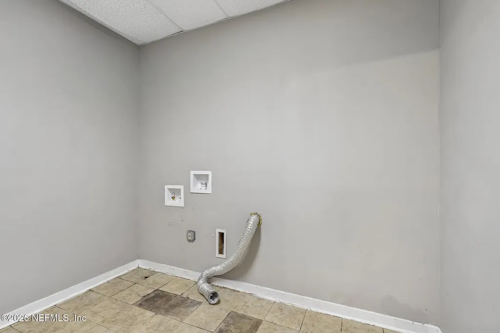 356 Tidewater Circle W Jacksonville FL 32211