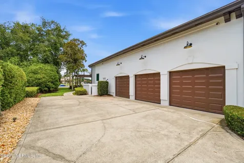1126 Shipwatch Drive E Jacksonville FL 32225