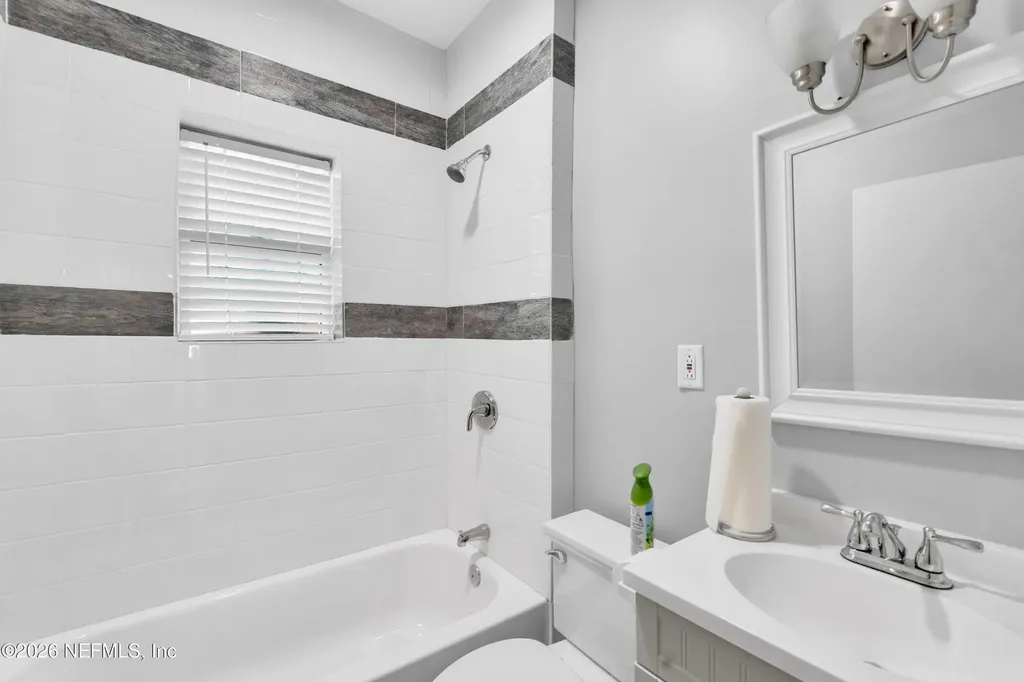 372 Ahern Street Atlantic Beach FL 32233