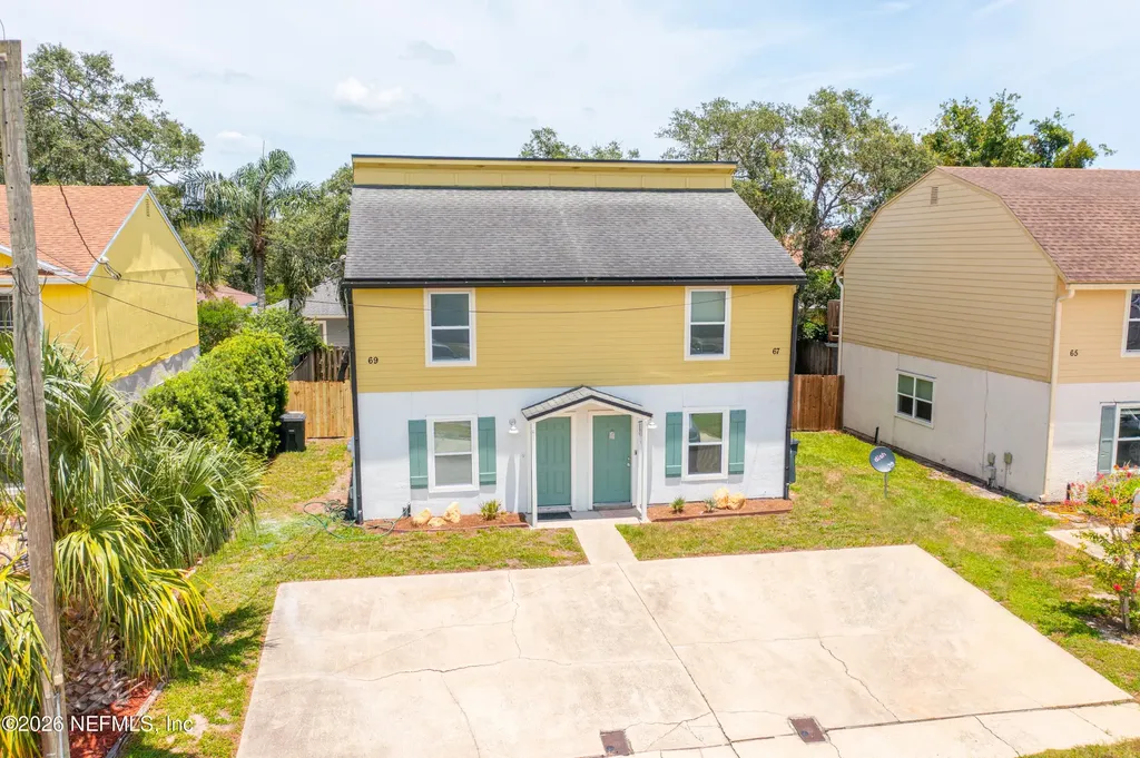 67 W 8th Street Atlantic Beach FL 32233