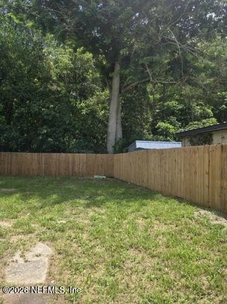 3827 Eve Drive W Jacksonville FL 32246