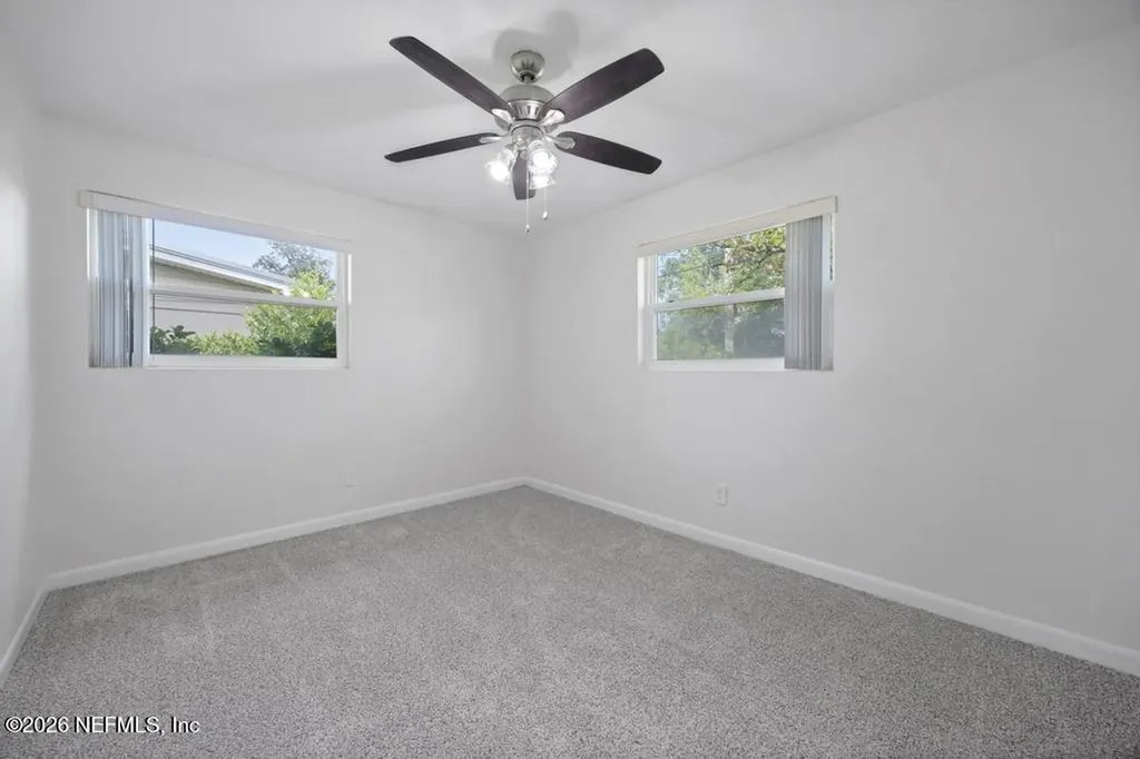 3738 Hoover Lane Jacksonville FL 32277