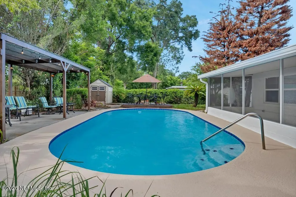 3738 Hoover Lane Jacksonville FL 32277