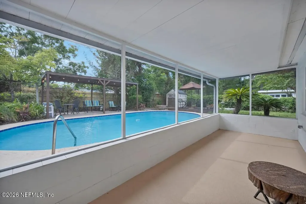 3738 Hoover Lane Jacksonville FL 32277