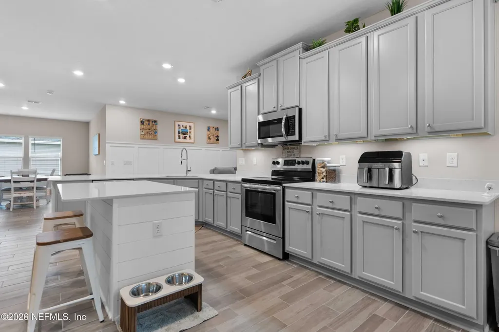 2746 Pointed Leaf Road Green Cove Springs FL 32043
