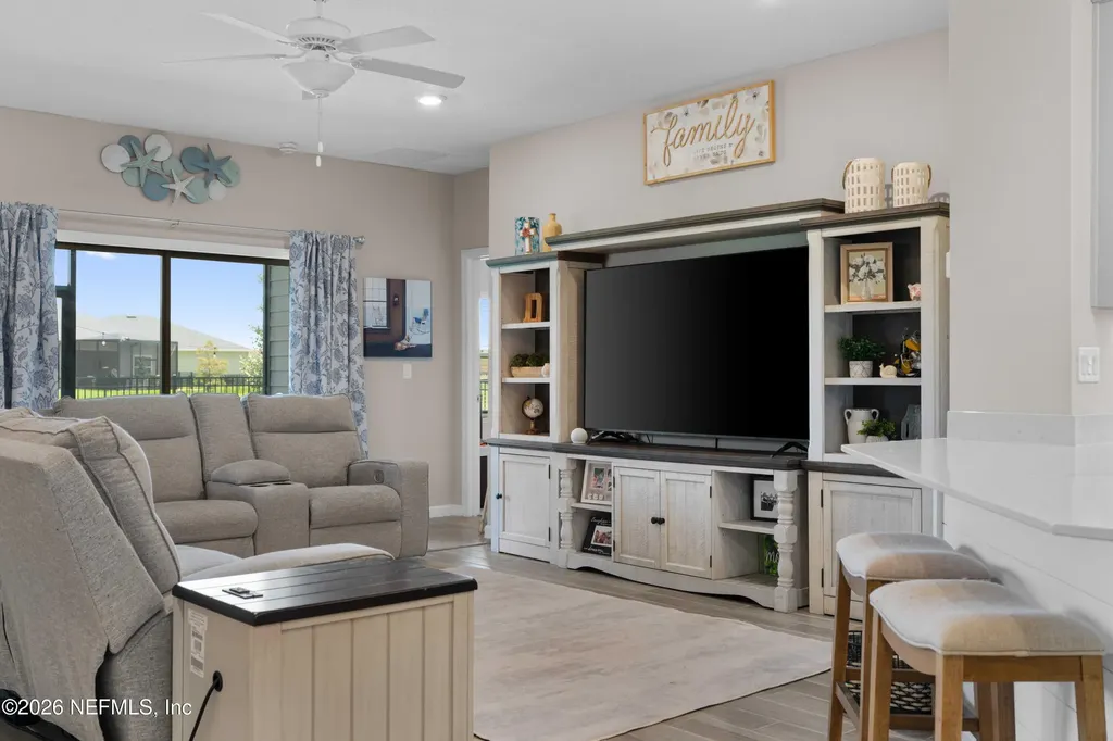 2746 Pointed Leaf Road Green Cove Springs FL 32043