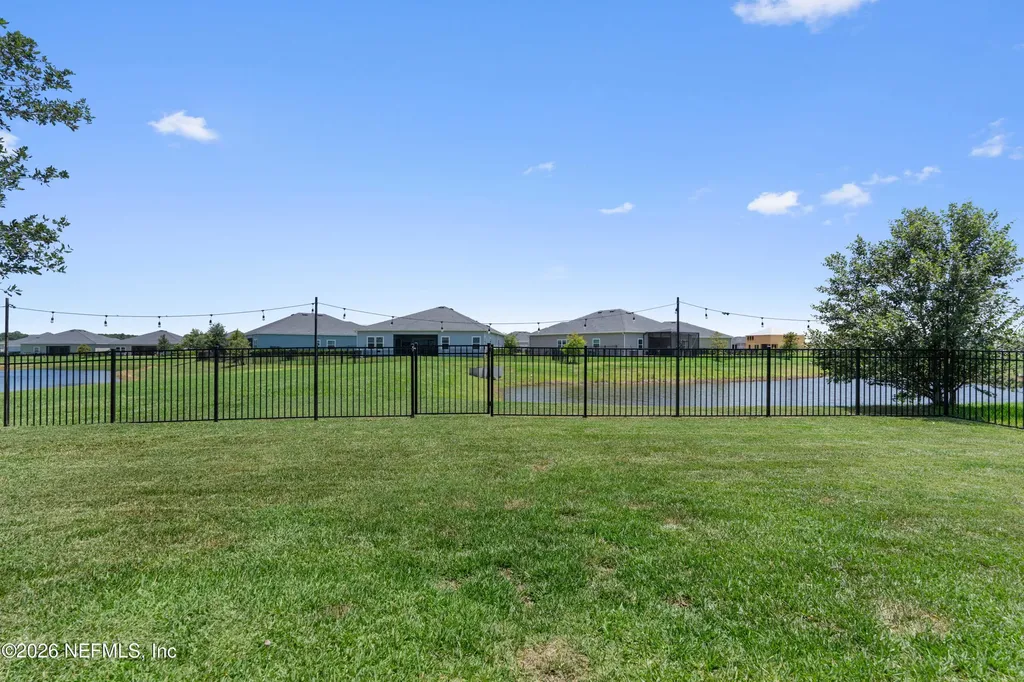 2746 Pointed Leaf Road Green Cove Springs FL 32043