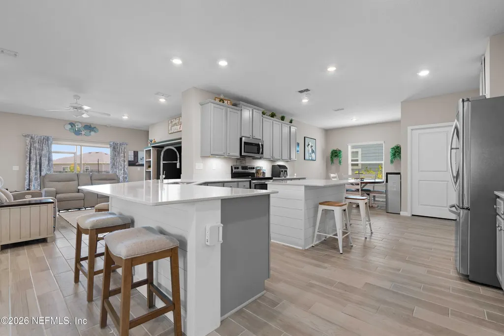 2746 Pointed Leaf Road Green Cove Springs FL 32043