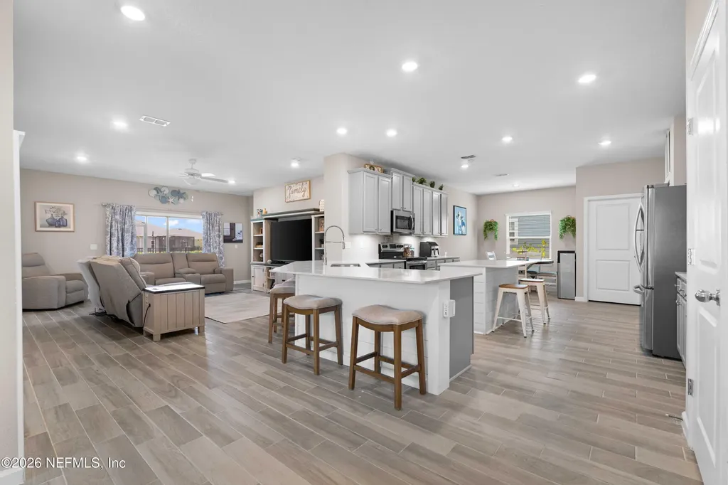 2746 Pointed Leaf Road Green Cove Springs FL 32043
