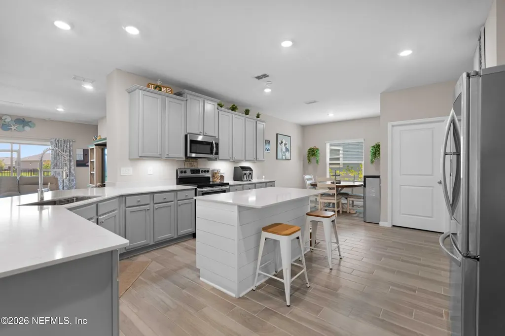 2746 Pointed Leaf Road Green Cove Springs FL 32043