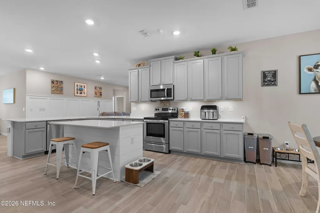 2746 Pointed Leaf Road Green Cove Springs FL 32043
