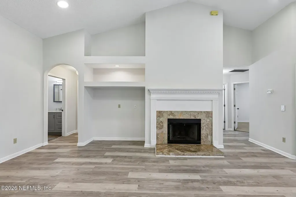 5628 Crest Creek Drive Jacksonville FL 32258