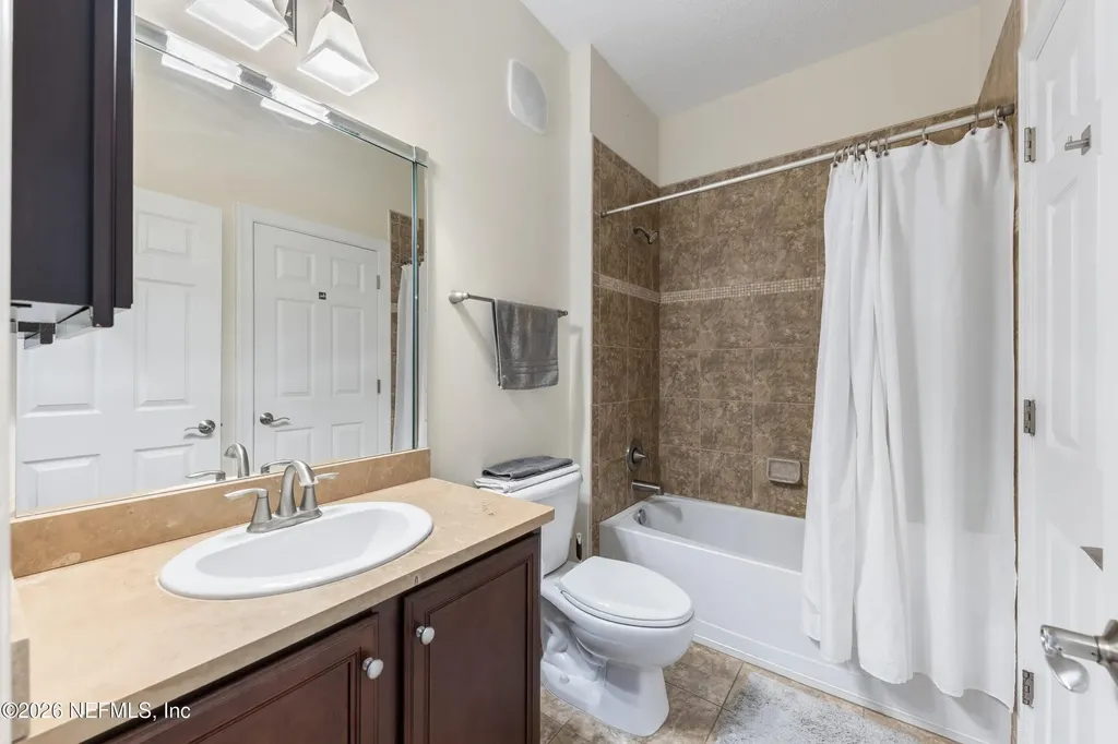 9823 Tapestry Park Circle Jacksonville FL 32246