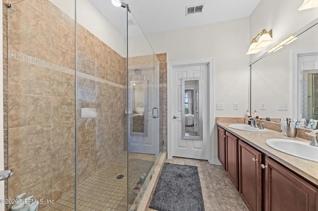 9823 Tapestry Park Circle Jacksonville FL 32246