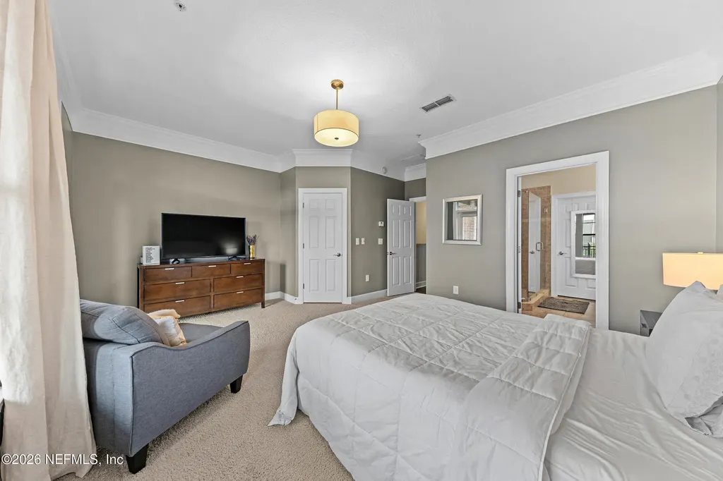 9823 Tapestry Park Circle Jacksonville FL 32246