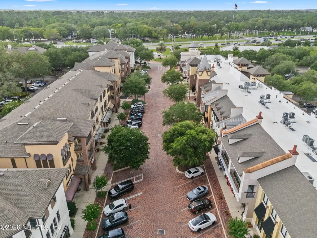 9823 Tapestry Park Circle Jacksonville FL 32246
