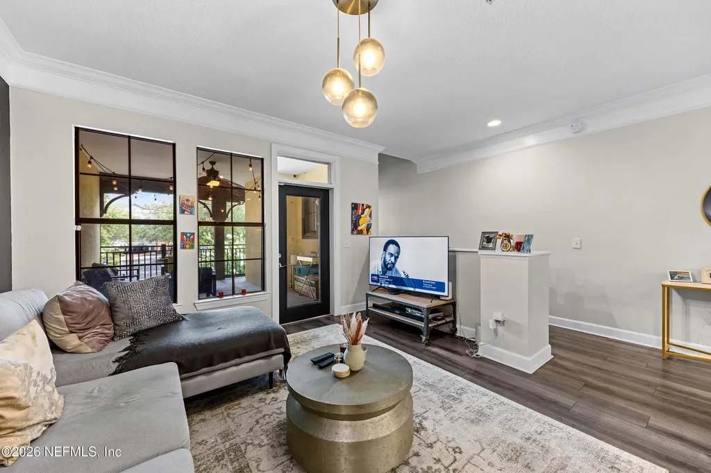 9823 Tapestry Park Circle Jacksonville FL 32246