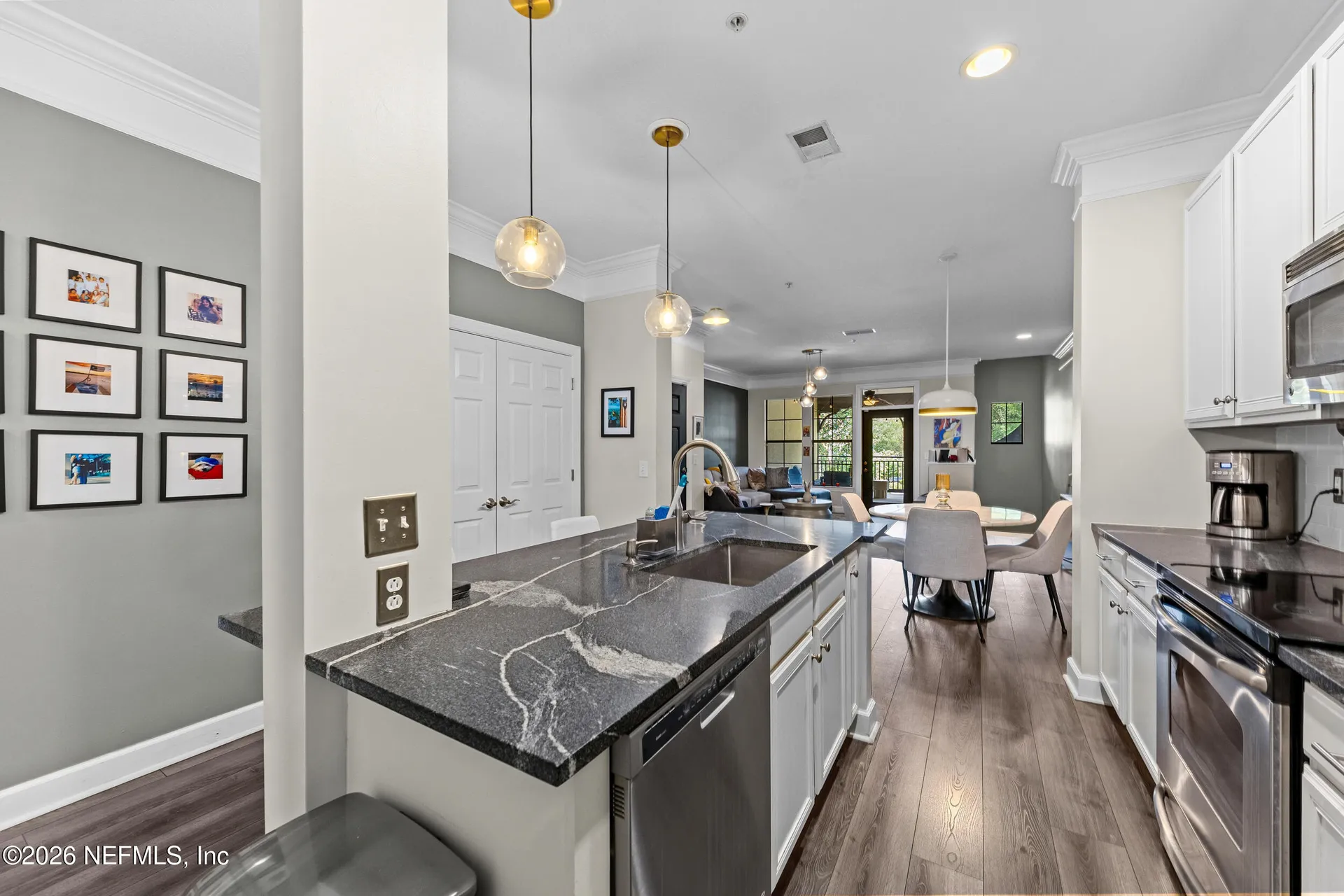 9823 Tapestry Park Circle Jacksonville FL 32246