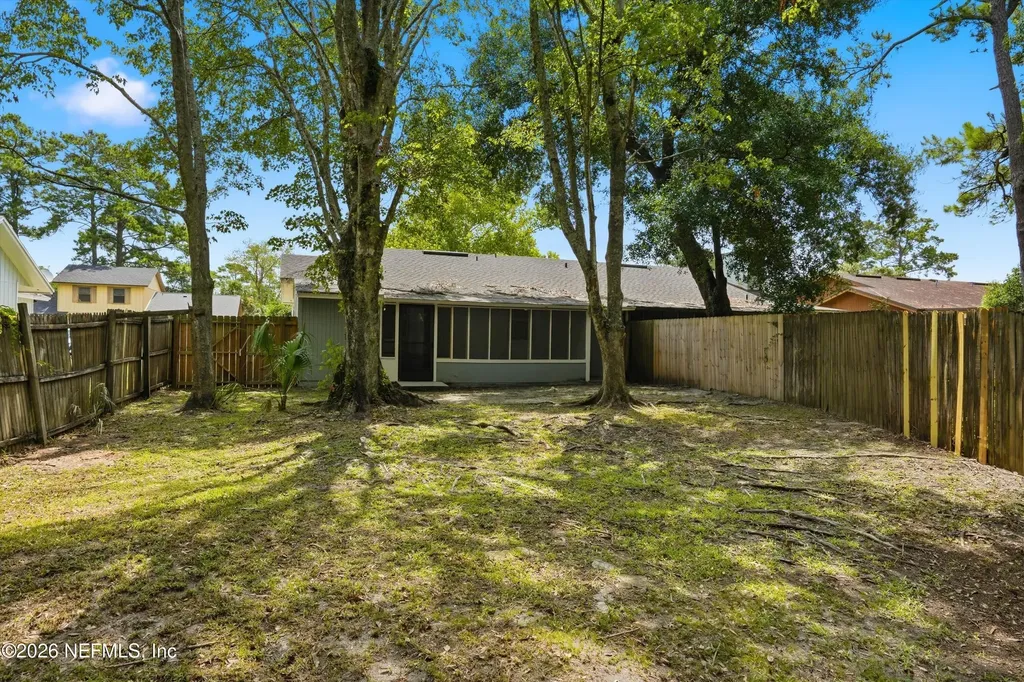 2726 Hidden Village Drive Jacksonville FL 32216