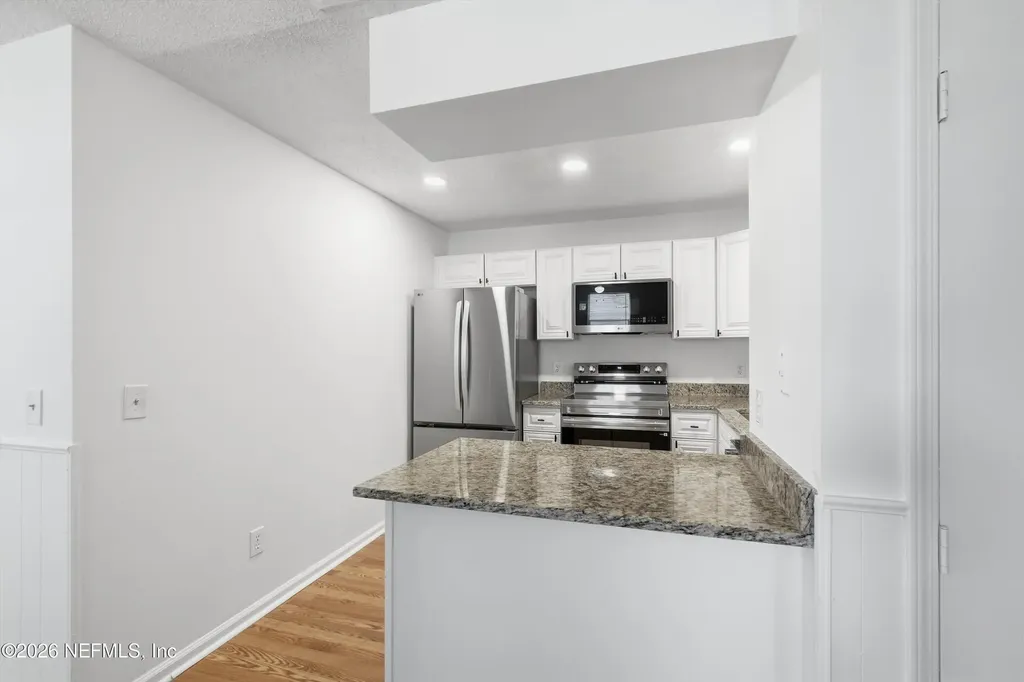 2726 Hidden Village Drive Jacksonville FL 32216