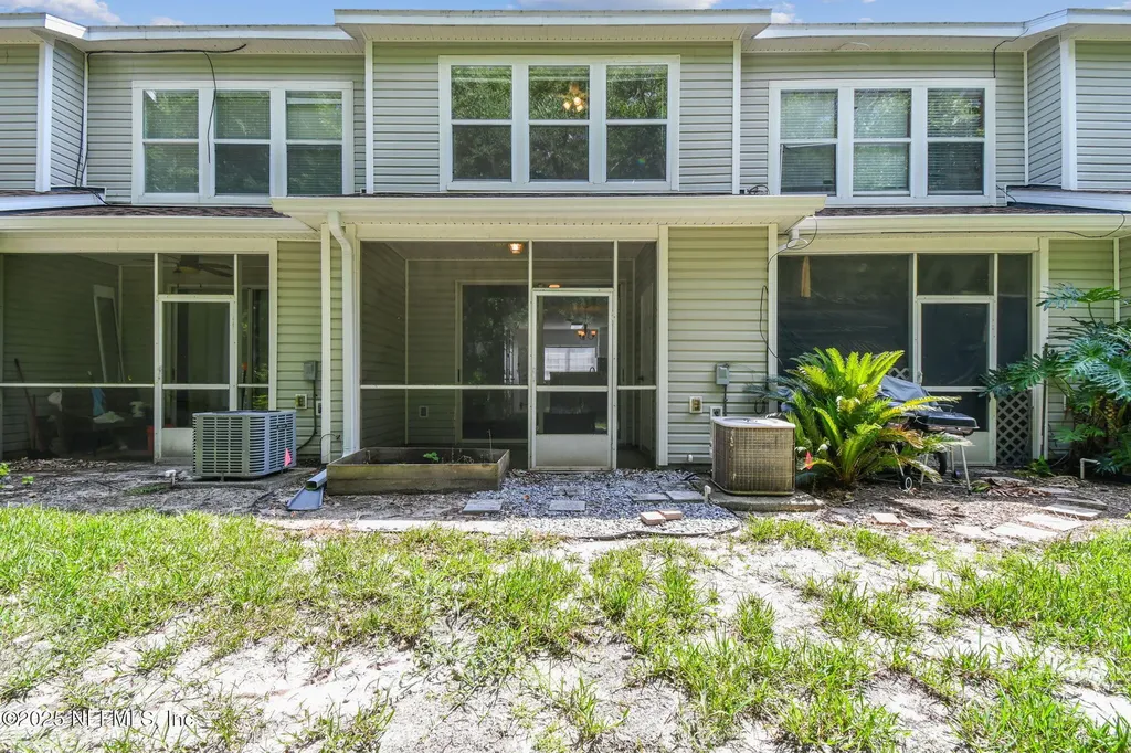 3491 Lone Tree Lane Jacksonville FL 32216