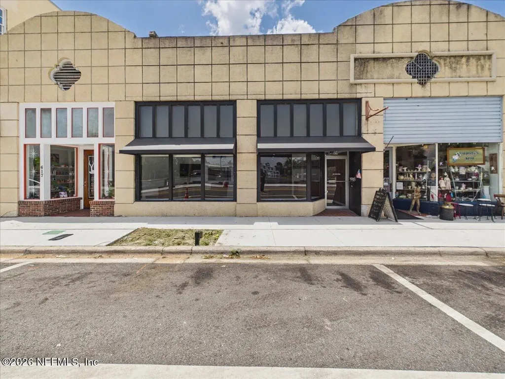 621 St. Johns Ave Avenue Palatka FL 32177