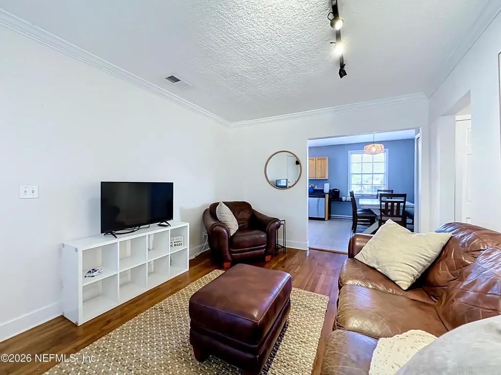 319 1st Avenue Jacksonville Beach FL 32250