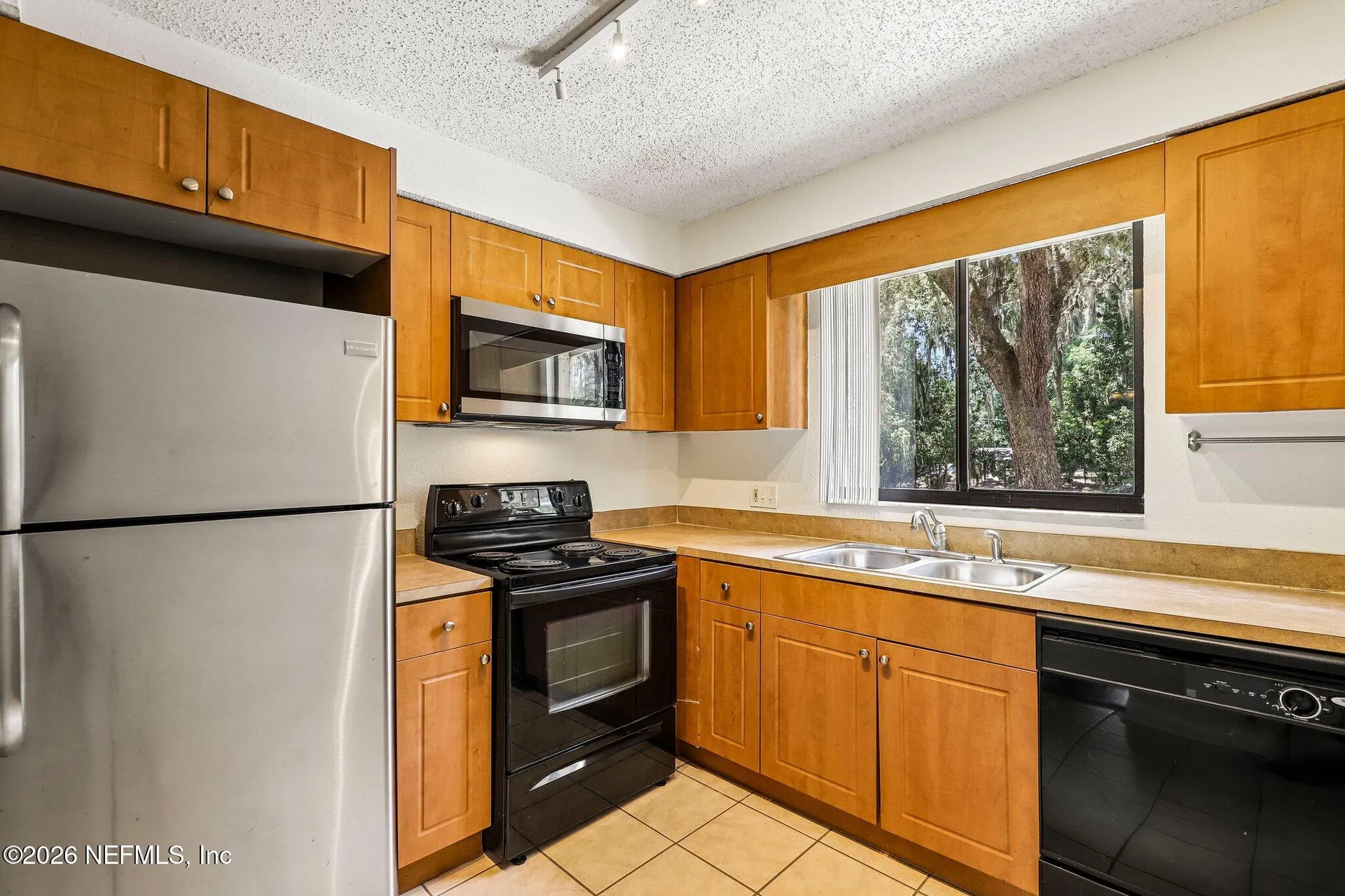 5811 Atlantic Boulevard Jacksonville FL 32207