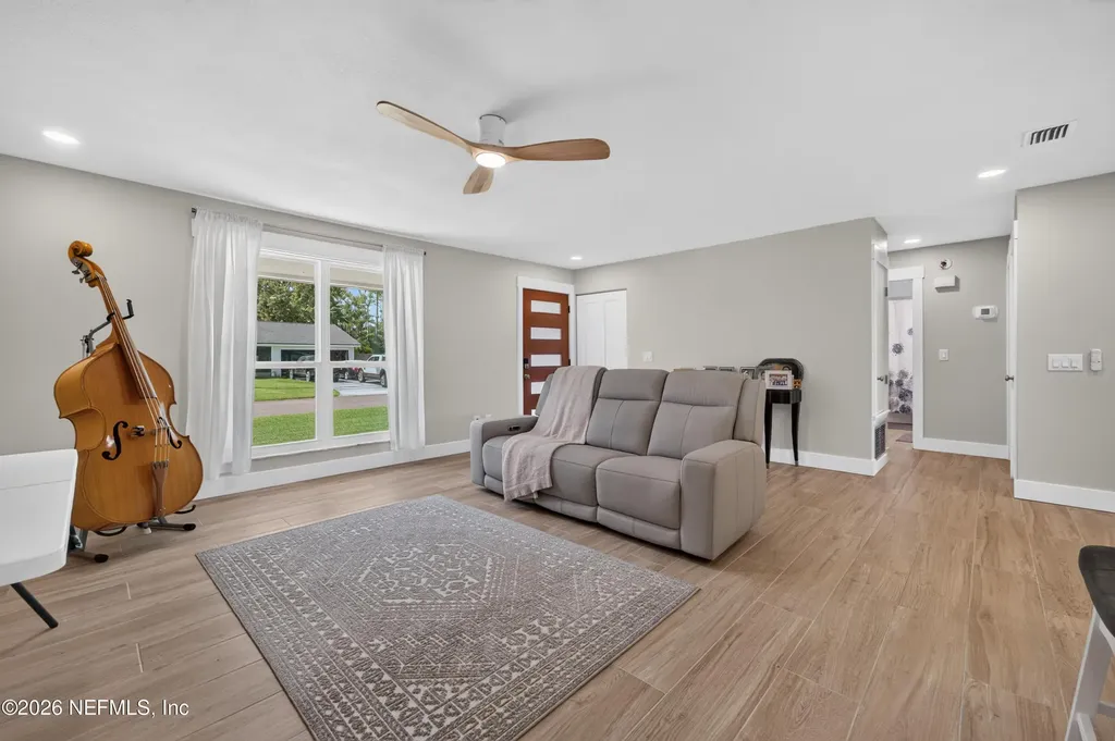 13415 Peregrine Street Jacksonville FL 32225