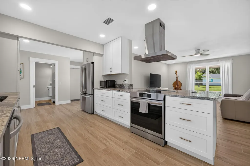 13415 Peregrine Street Jacksonville FL 32225