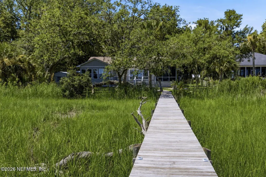 97260 Pirates Point Road Yulee FL 32097