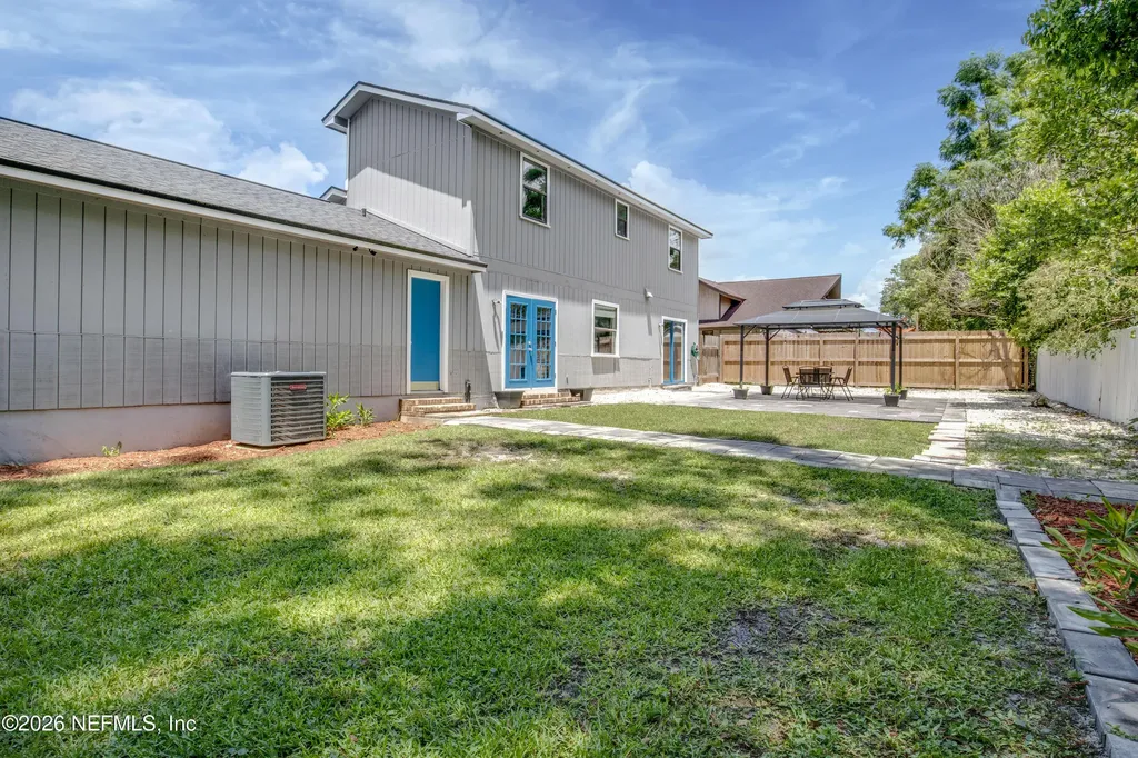 7018 Holiday Hill Court Jacksonville FL 32216